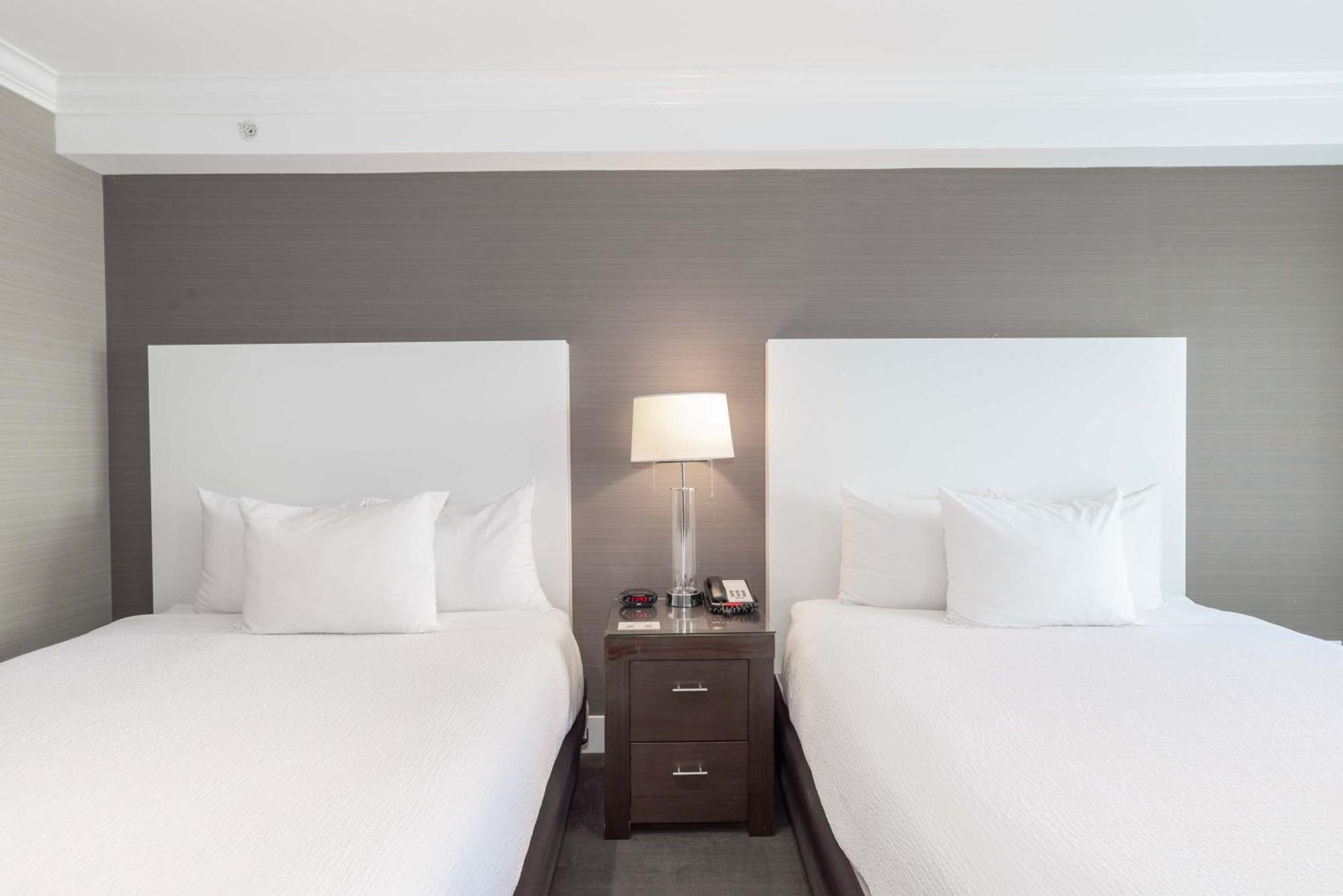 Sandman Hotel Abbotsford Airport Kültér fotó